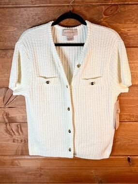 French Connection Cream Short-Sleeve Knit Cardigan Size Small 💕🌸